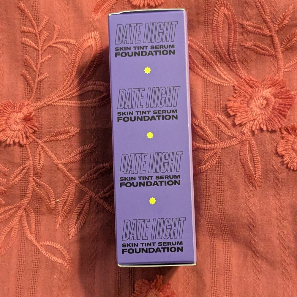 Date Night Skin Tint Serum Foundation By Youth Foria In Shade 120 Fair - NIB - Picture 6 of 9